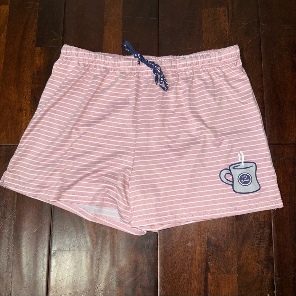 Life Is Good Sleep Lounge Shorts Women’s Medium Soft Pink & White Stripe Coffee